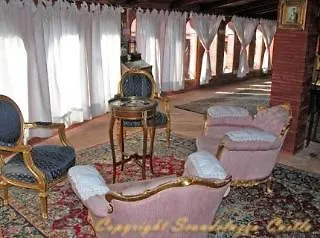 Castello Scandeluzza * Сельва-Кандиа